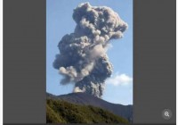 高达1200米！日本火山喷发！