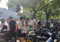 上海市民崩溃：被5000多辆车团团围住！一出地铁站就是密密麻麻一堆？多方回应来了