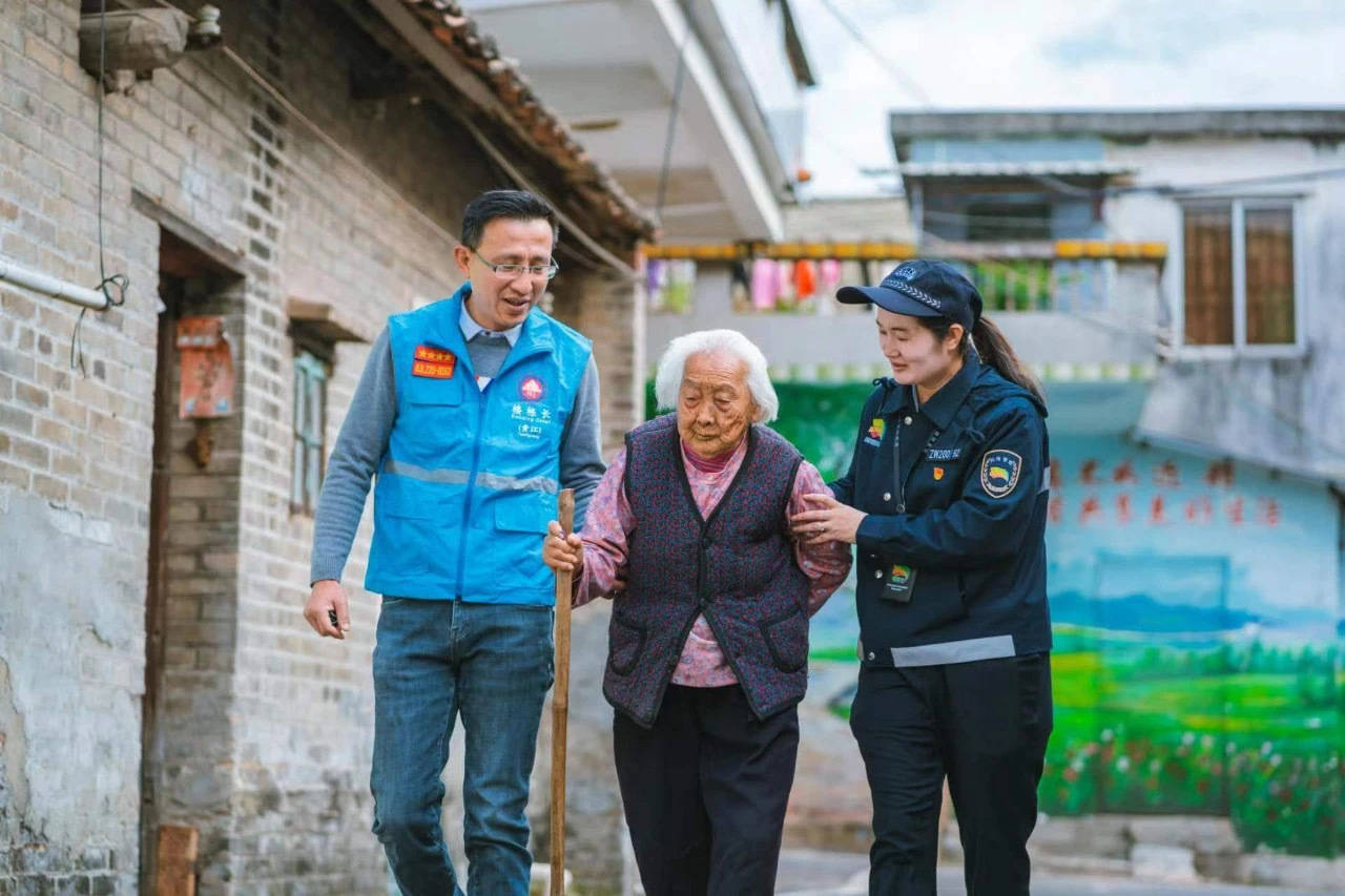 平安黄江守护人｜祝秀花：群众的问题解决了，我特别开心